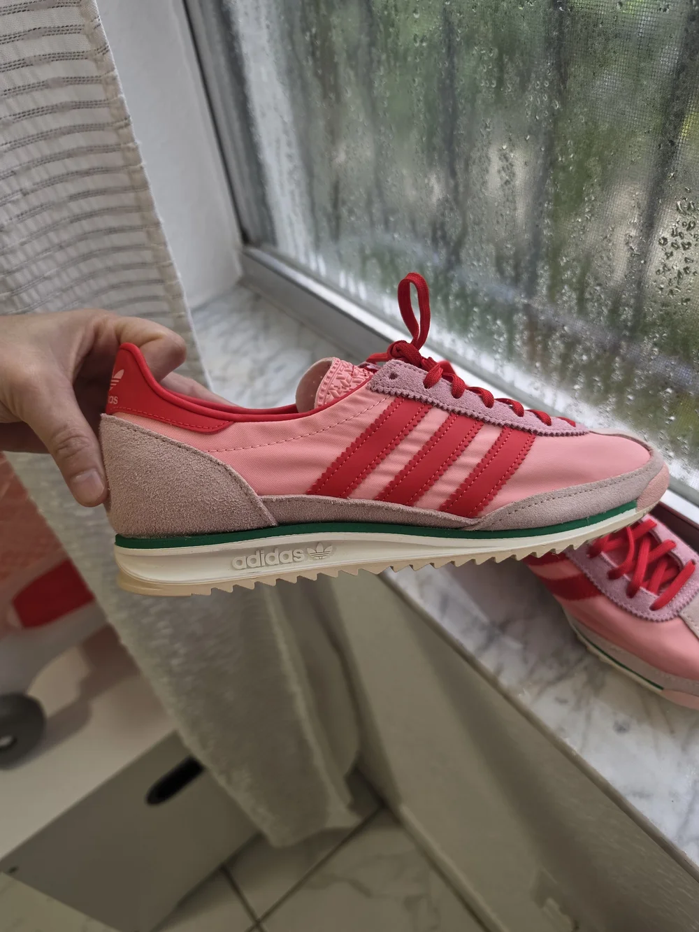 Adidas Women's Pink & Red Sneakers Size 8